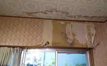 窓(枠)まわりの雨漏れ